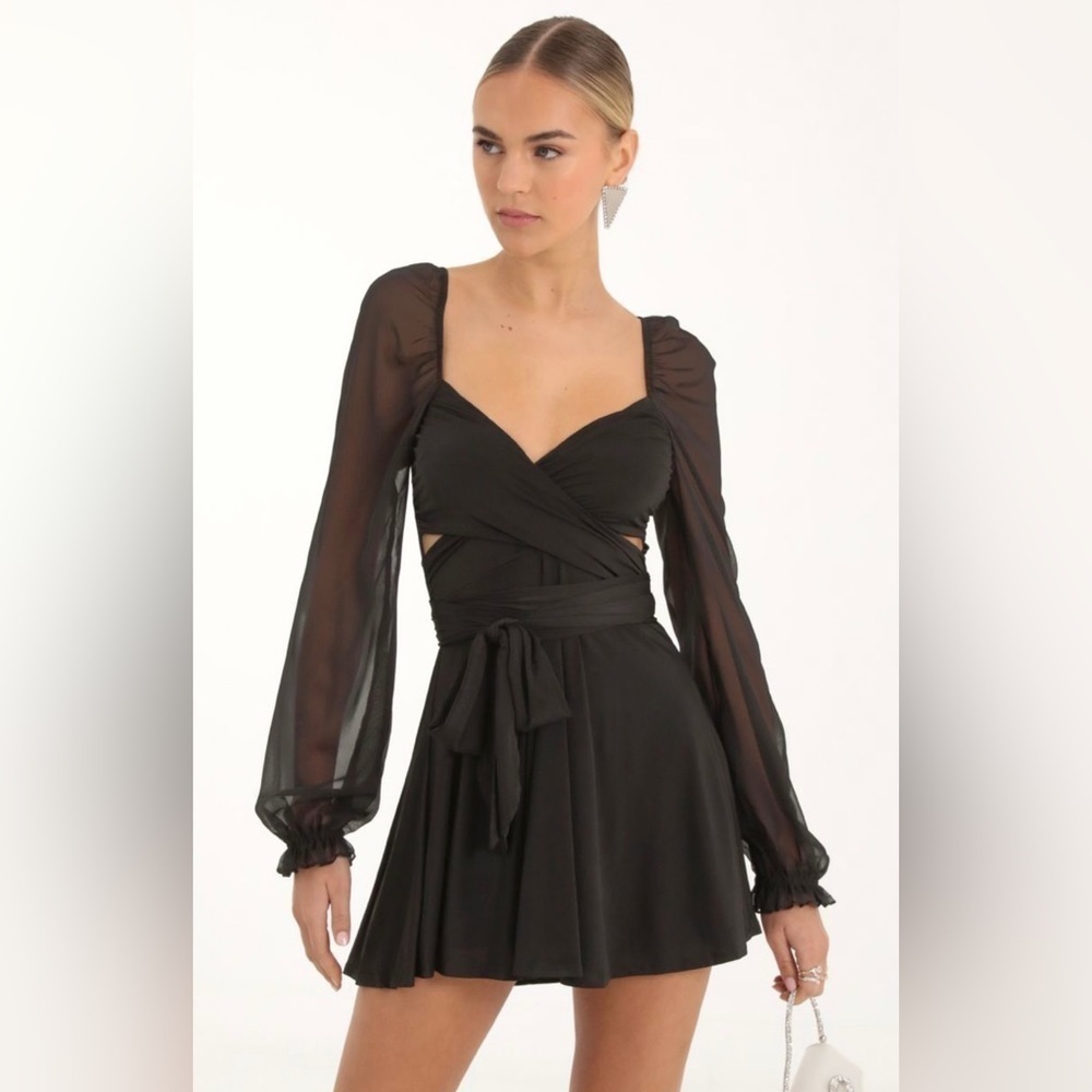 Lucy in the Sky Aliah Puff Chiffon Wrap Dress in Black Size Large New With Tags